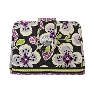 Vera Bradley Plum Petals Brown & Purple Snap Quilted Wallet Women's‎ Q16